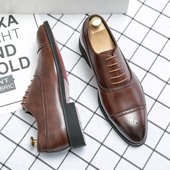 Klasyczny wysokiej jakości oksfordzki buty