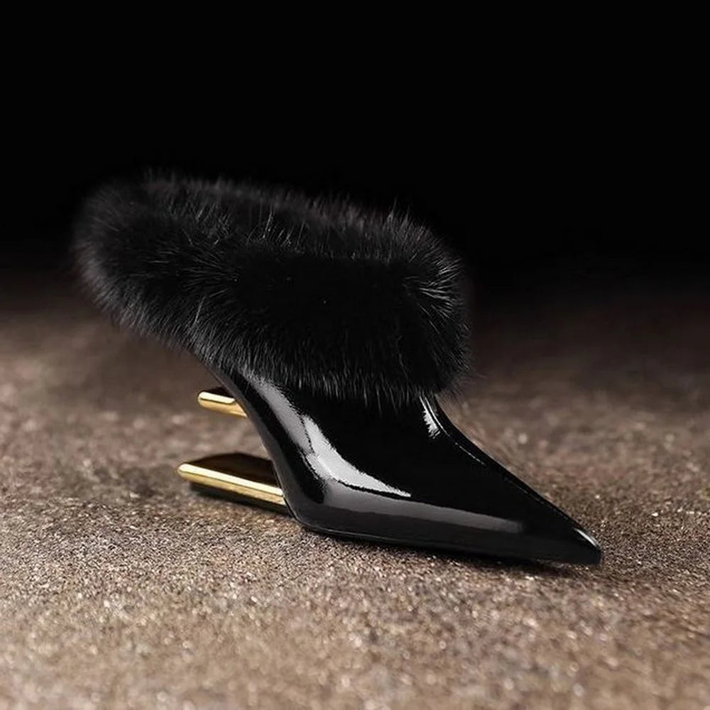 Elegancki Furry szpilki ze szpiczastym noskiem