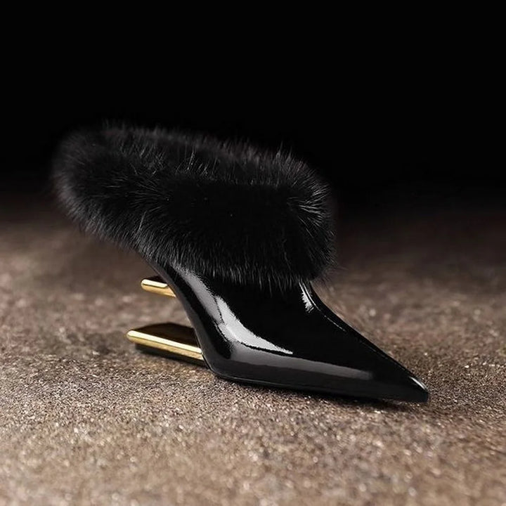 Elegancki Furry szpilki ze szpiczastym noskiem