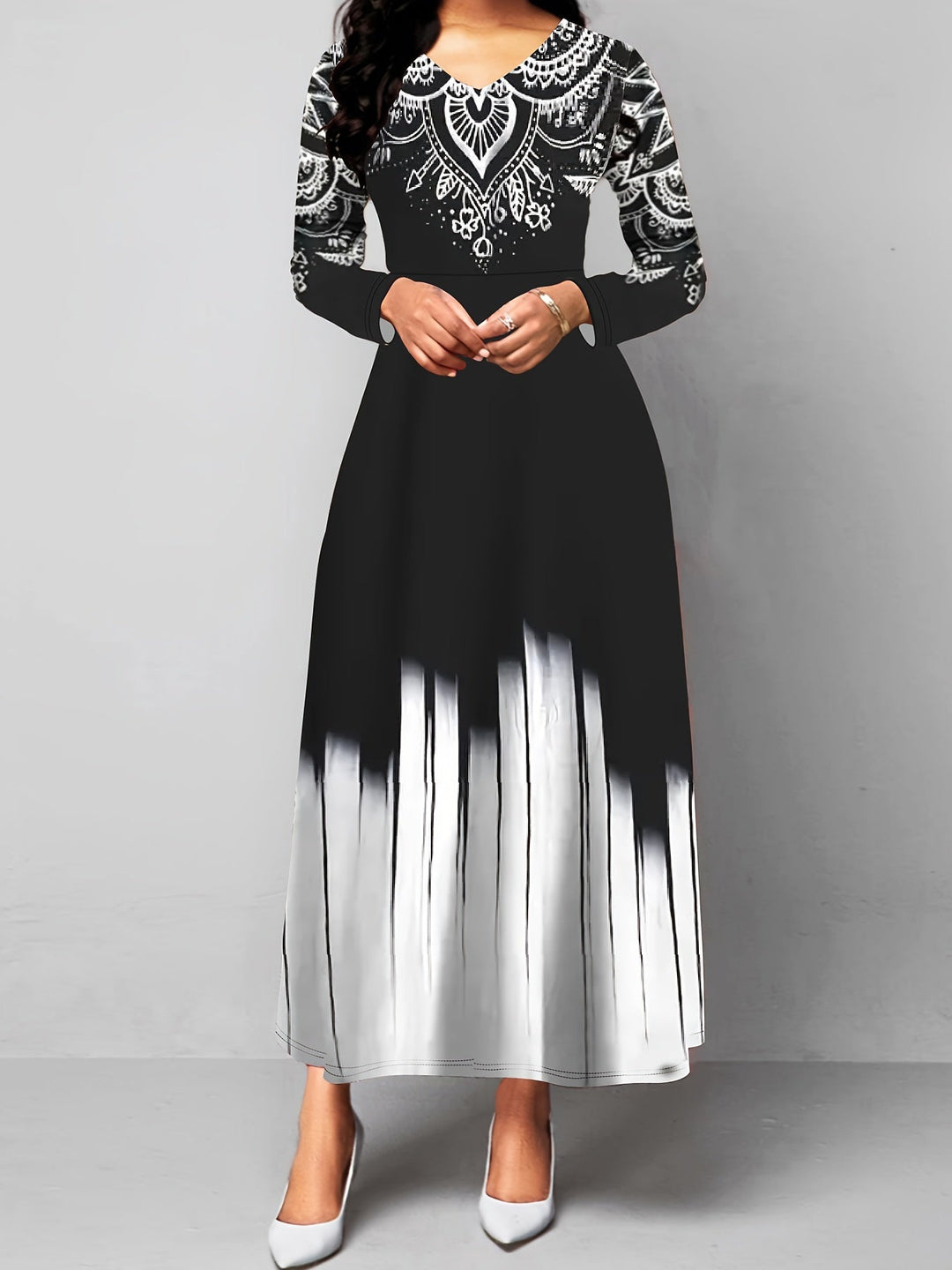 Ozdobny wzór Flared sukienka maxi
