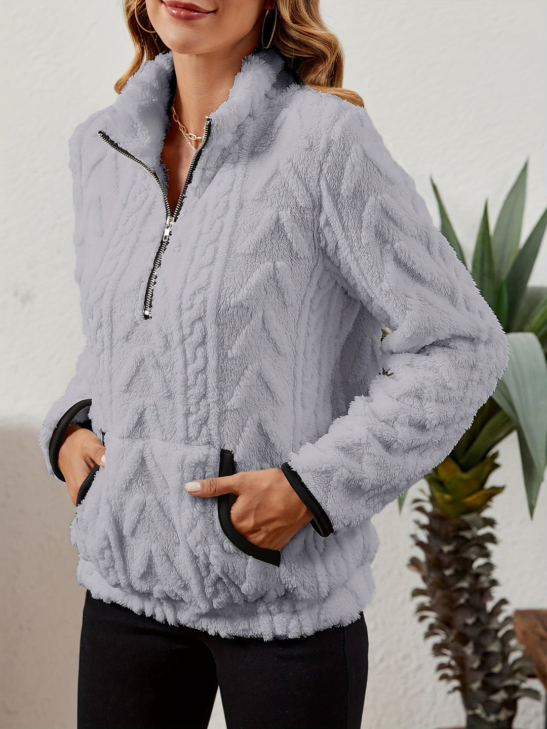 Przytulny zamek 1/2 sweter