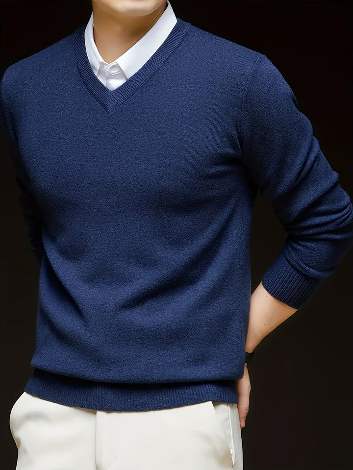 Elegancki sweter z dekoltem V