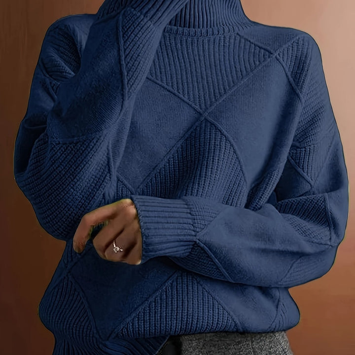 Fakturowany sweter z golfem