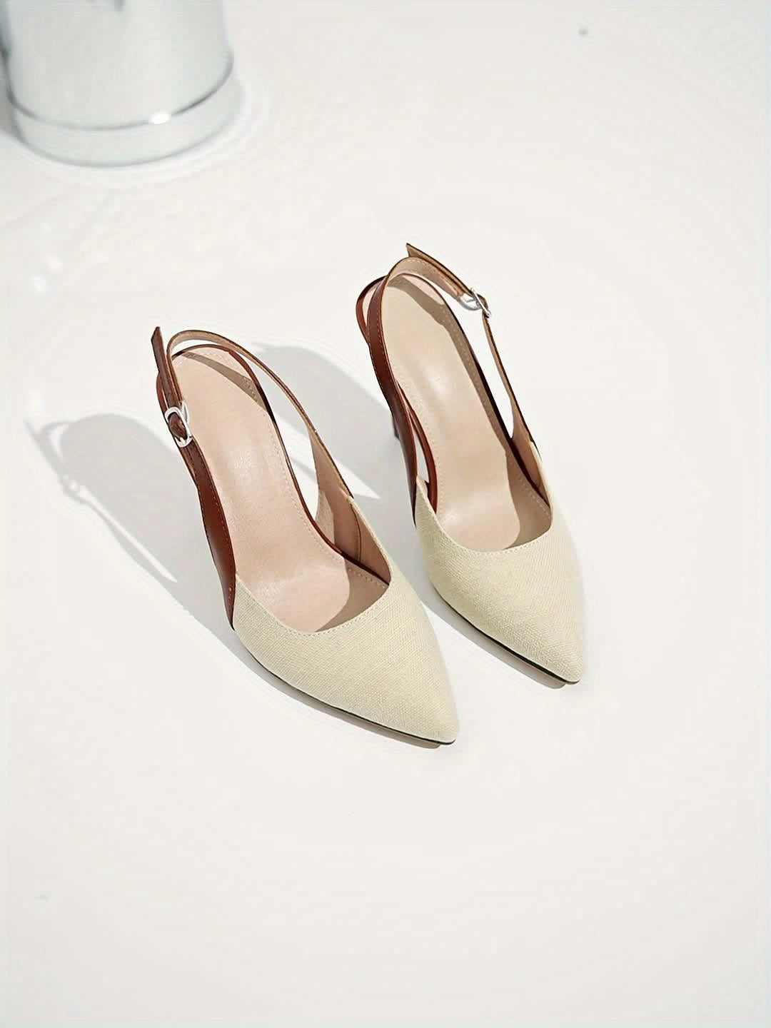 Elegancki kontrastowy Slingback szpilki