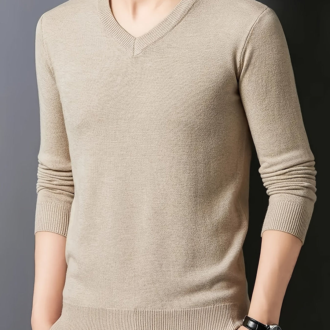 Elegancki sweter z dekoltem V