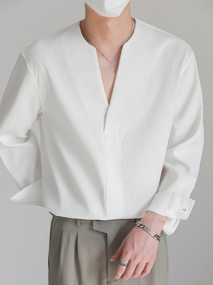 Collarless dekolt V koszula