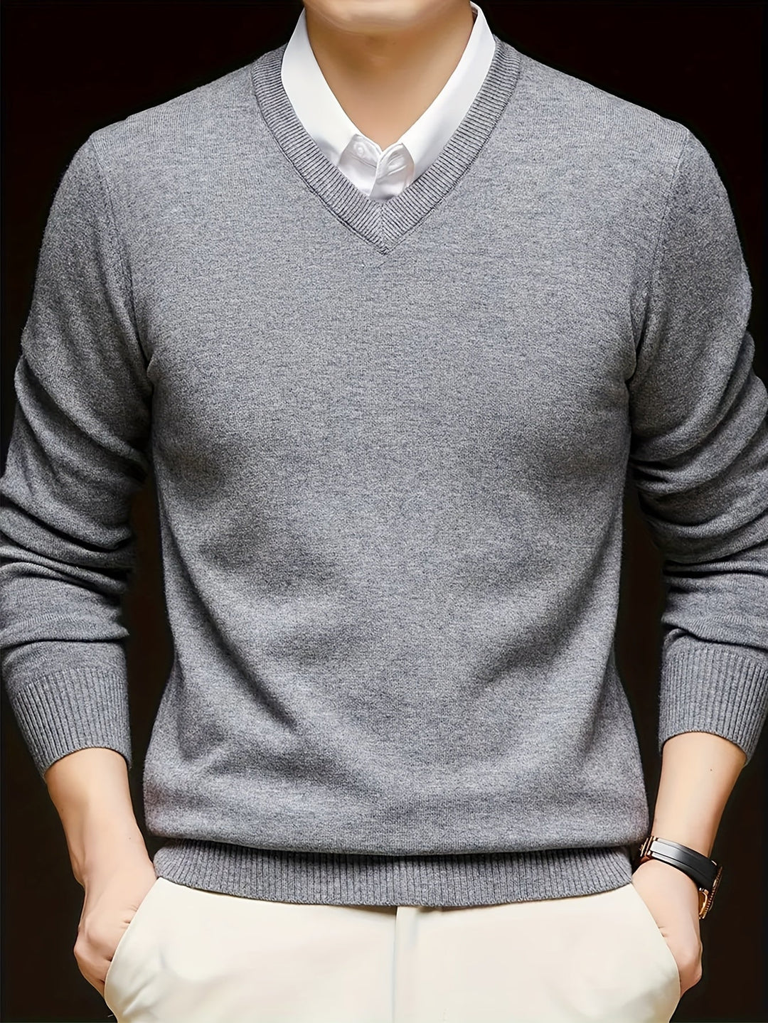 Elegancki sweter z dekoltem V