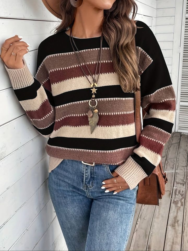 Przytulny w paski Round-Neck sweter