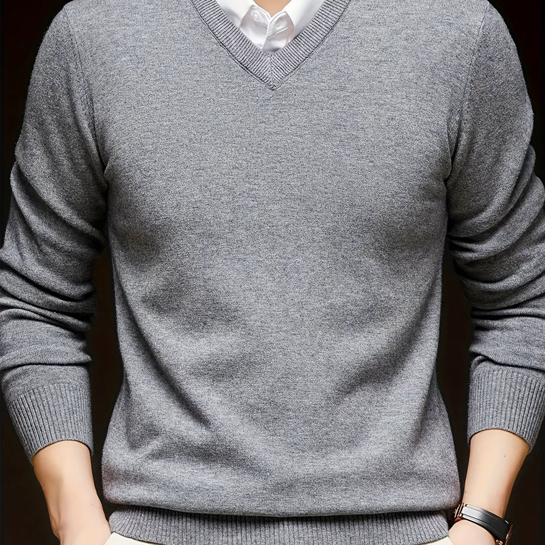 Elegancki sweter z dekoltem V