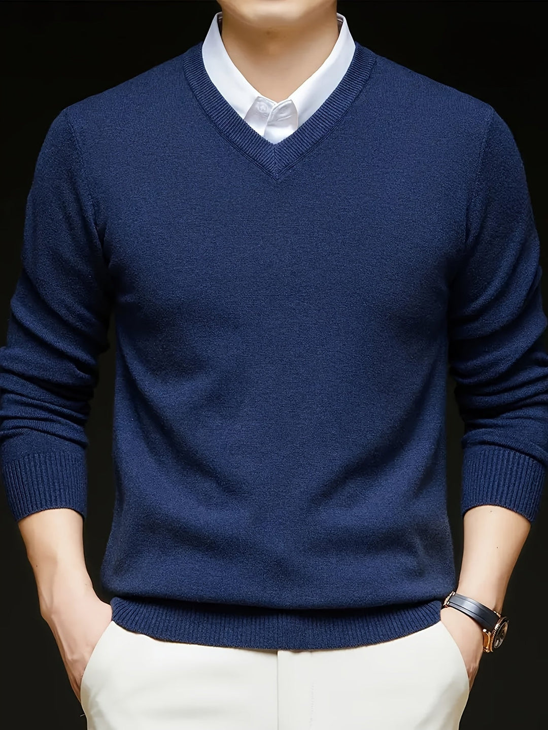 Elegancki sweter z dekoltem V