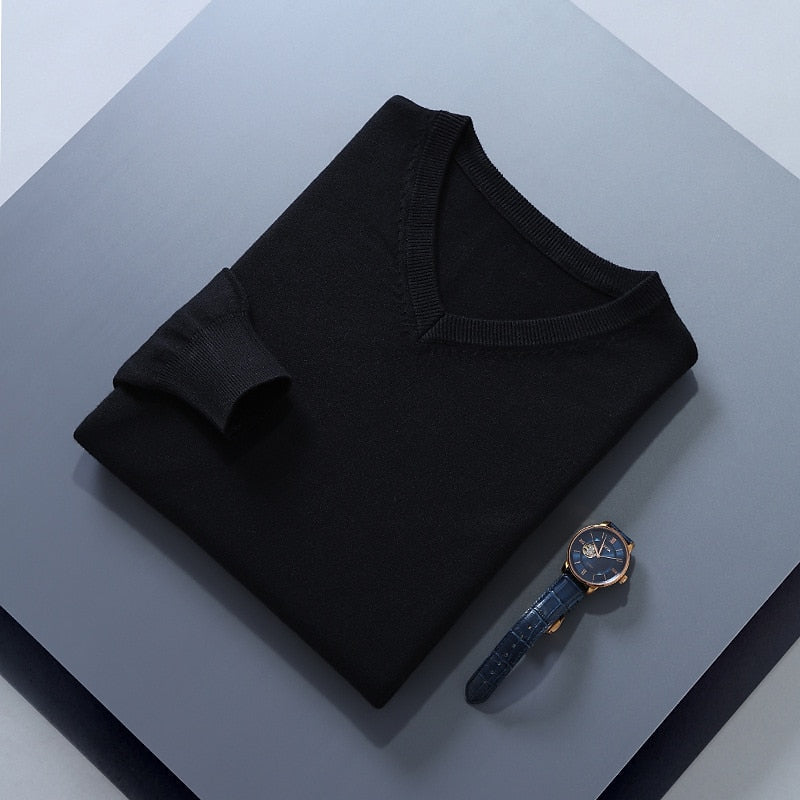 Elegancki sweter z dekoltem V