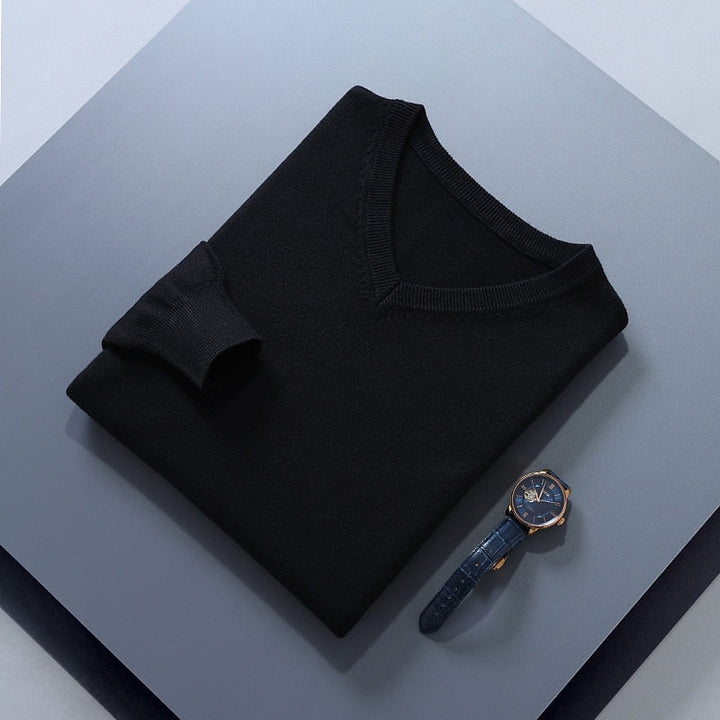 Elegancki sweter z dekoltem V