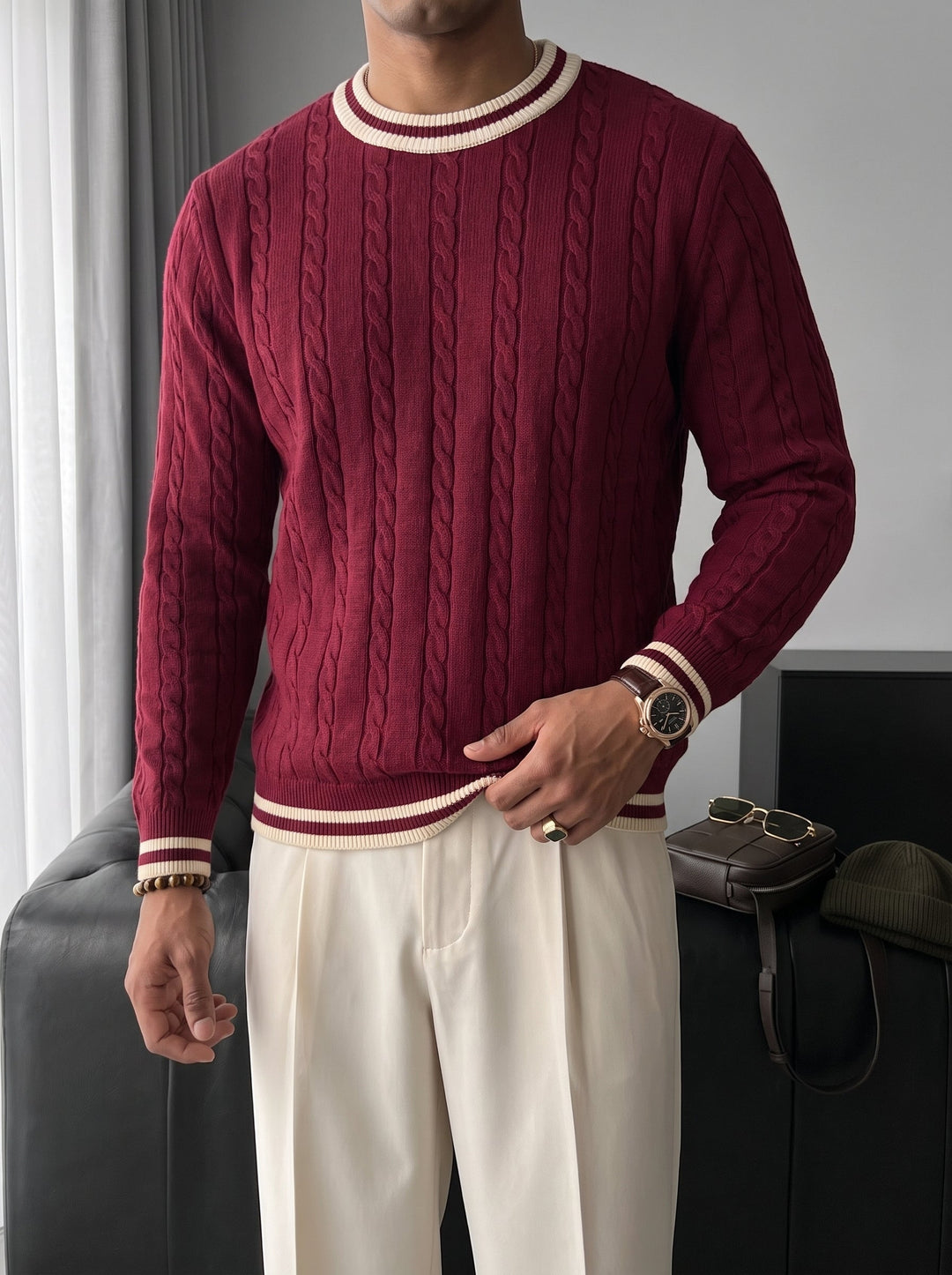 Sweter o regularnym kroju z plecionką - Port Royale
