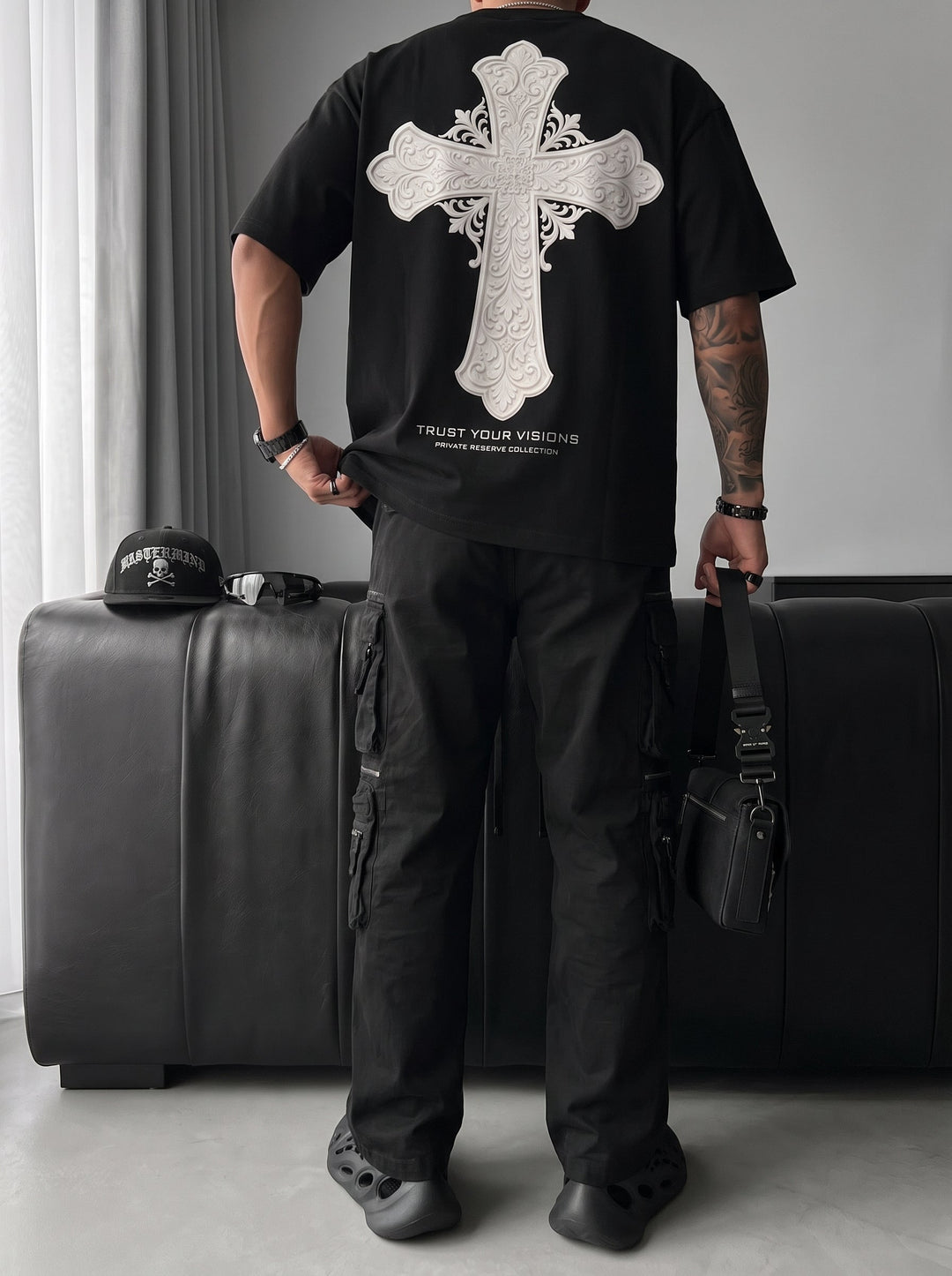 T-shirt Oversize Cross - Czarny