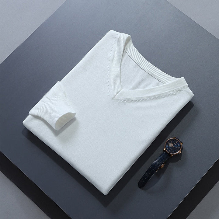 Elegancki sweter z dekoltem V