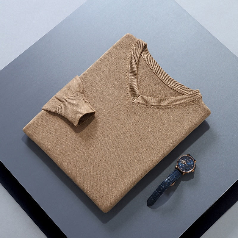 Elegancki sweter z dekoltem V