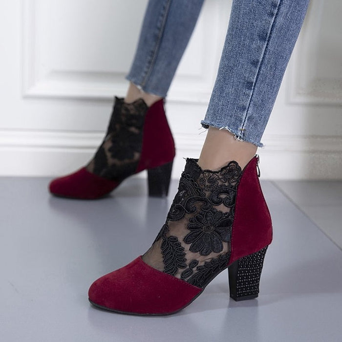 Koronka-akcent Heeled botki