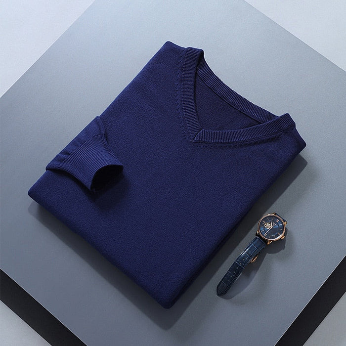 Elegancki sweter z dekoltem V